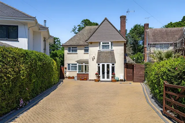 Shelley Close, Christchurch, Dorset, BH23, photo 1
