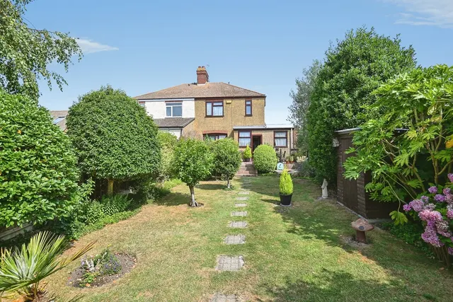 Minster Road, Minster on Sea, ME12, photo 2