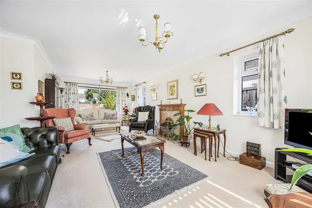 Haldane Road, Caversham, RG4, photo 3