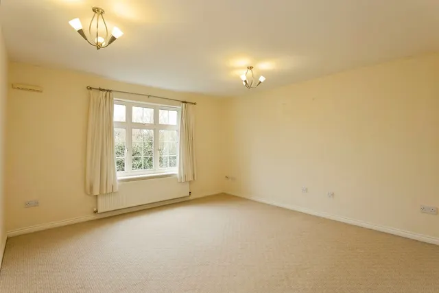 Corve Dale Walk, West Bridgford, NG2, photo 3