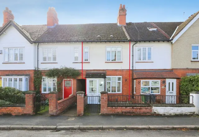 Avenue Road, Ashby-De-La-Zouch, LE65, photo 1