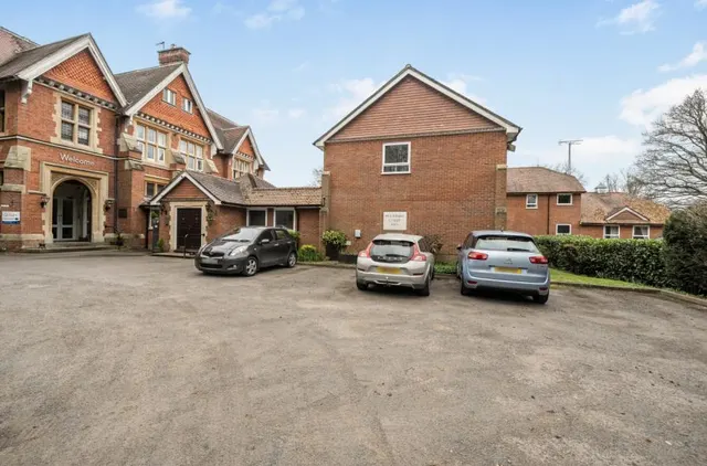 Jouldings Lane, Farley Hill, RG7, photo 1