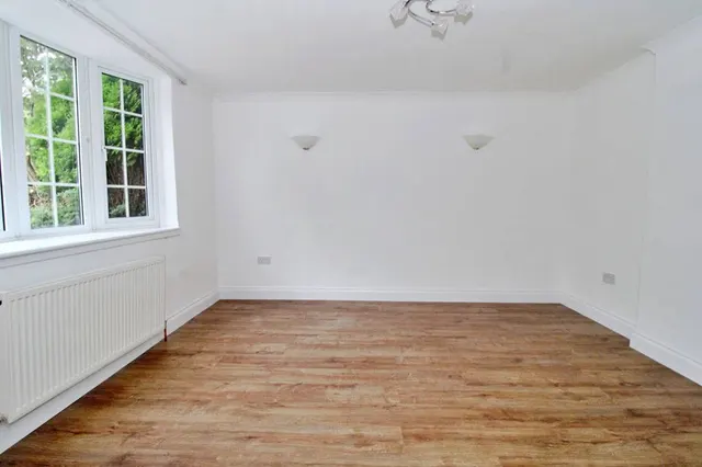 Photo 2 — Addison Road, Rugby, CV22 7DA