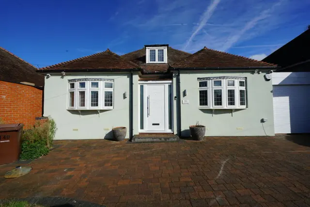 Lodge Lane, Grays, photo 1