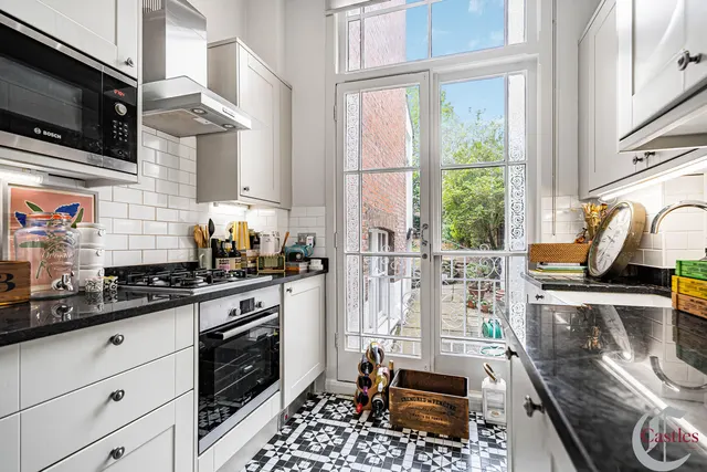 Mount View Road, N4, photo 3