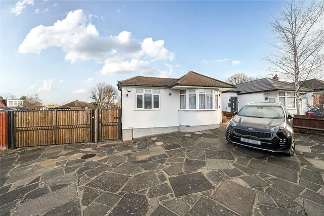 Chesham Avenue, Petts Wood, Orpington, BR5, photo 1