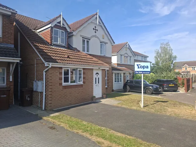 Fresh Meadows, Normanton, WF6, photo 1