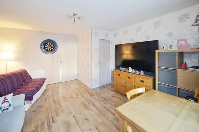 Photo 2 — Hawksworth Crescent, Chelmsley Wood, West Midlands, B37