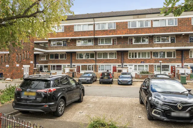 London, SE8, photo 1