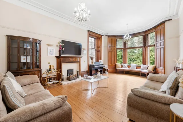 Ledcameroch Crescent, Bearsden, G61, photo 3