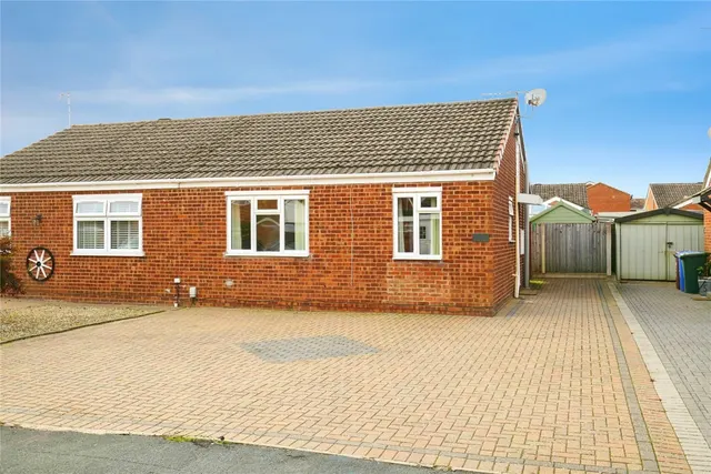 Shaw Close, Bicester, OX26, photo 1