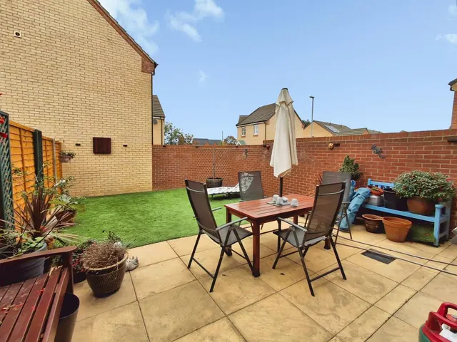 Brooklands Way, Bourne, PE10, photo 2