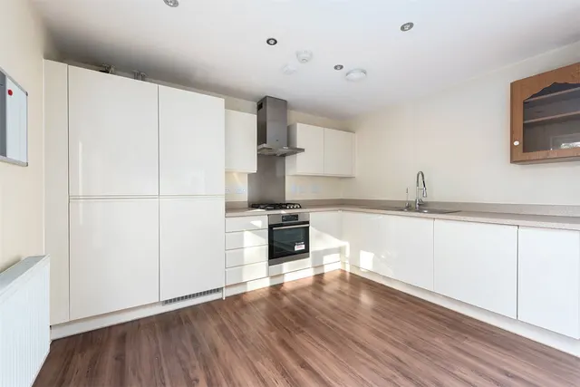 Photo 3 — Copse Close, Fleet, Hampshire, GU51 1FA