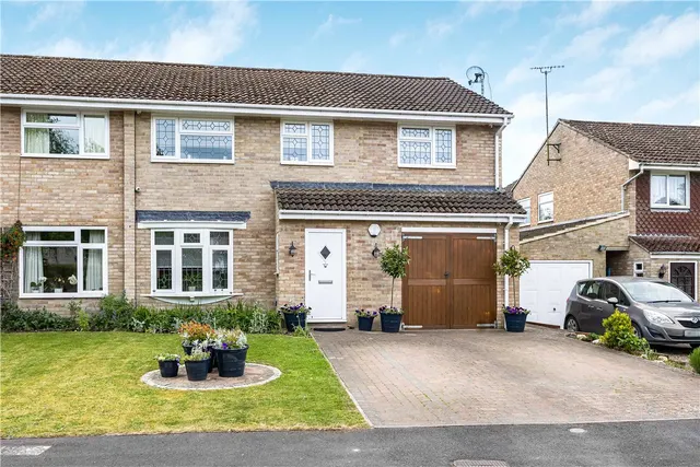 Forge Close, Milton Lilbourne, SN9, photo 1