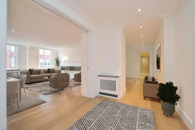 Grosvenor Square, Mayfair, W1K, photo 3