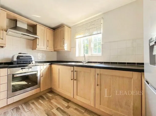 Luton Road, Dunstable, LU5, photo 2