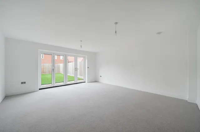 Angmering, BN16, photo 3