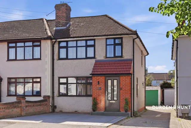 Benhurst Avenue, Hornchurch, RM12, photo 2