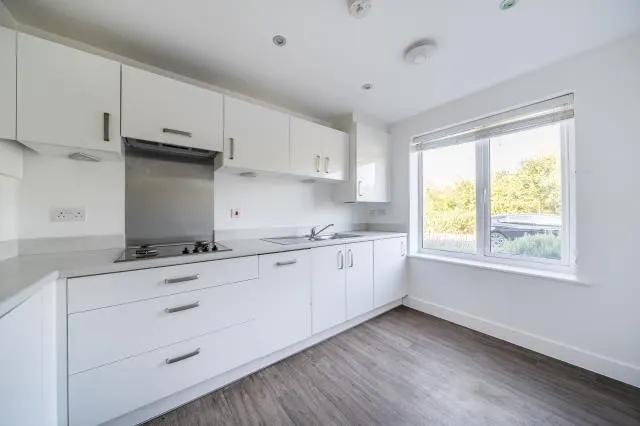 Axtell Way, Weston Turville, HP22, photo 3