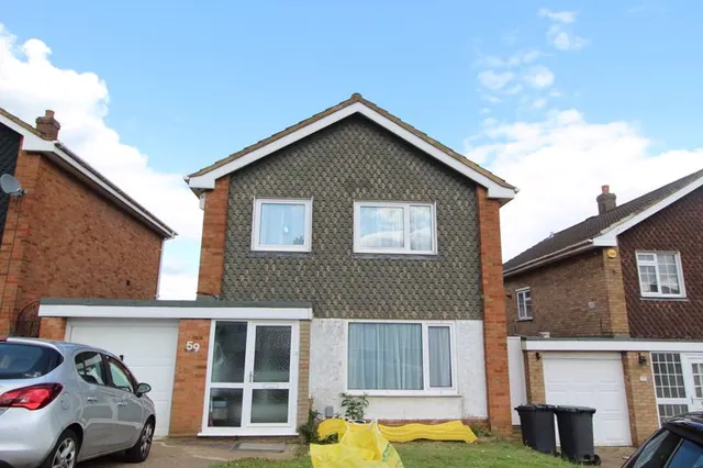Beaconsfield, Luton, LU2, photo 1