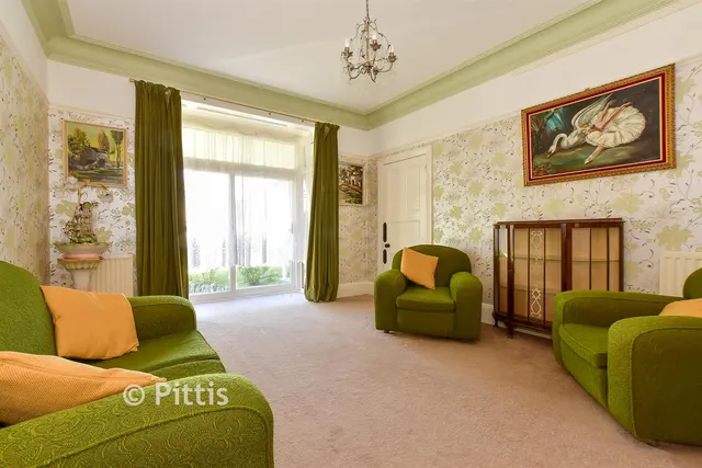Arthurs Hill, Shanklin, PO37, photo 3