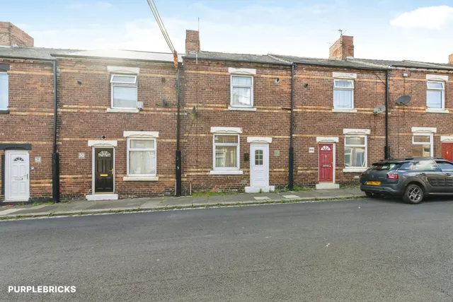Eleventh Street, Peterlee, SR8, photo 1