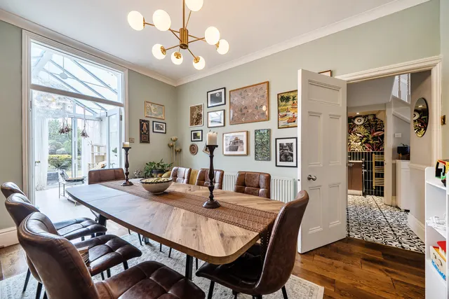 Rickmansworth Road, Northwood, HA6, photo 3