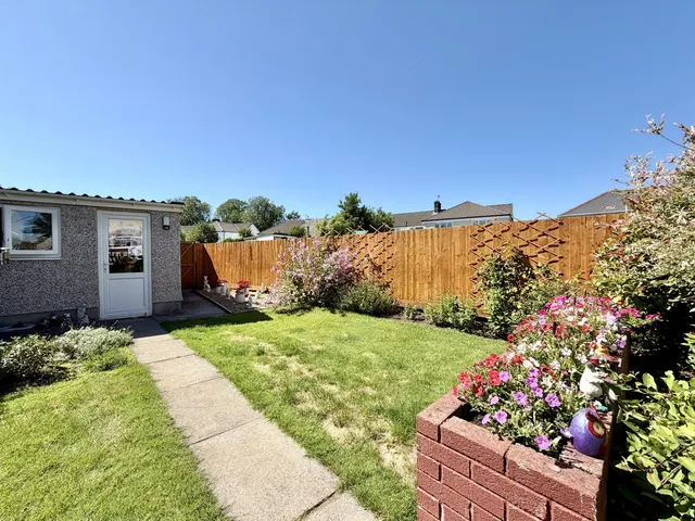 Tyla Coch, Pontyclun, CF72, photo 3