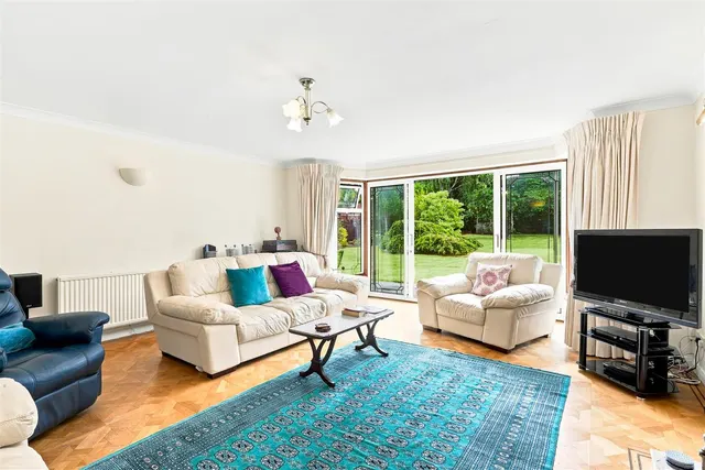 Photo 3 — South Drive, Cheam, SM2 7PH