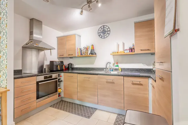Freer Crescent, High Wycombe, HP13, photo 3