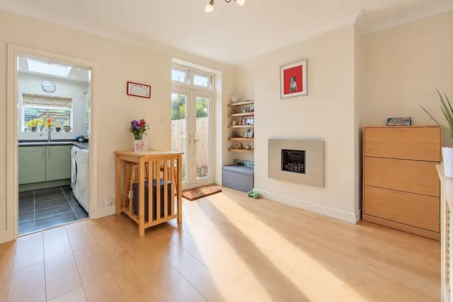 Slade Lane, Brighouse, HD6, photo 3