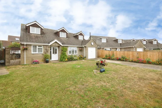 Willow Drive, Durrington, SP4, photo 2
