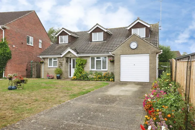 Willow Drive, Durrington, SP4, photo 1