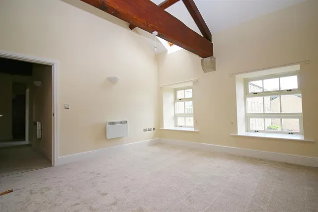 Mulberry Lane, Steeton, BD20, photo 3