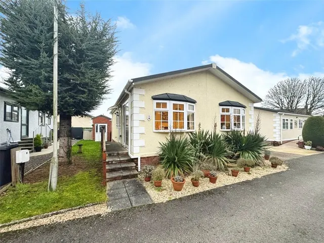 Mullenscote Mobile Home Park, Weyhill, Hampshire, SP11, photo 1