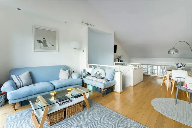 Gainsford Street, London, SE1, photo 1