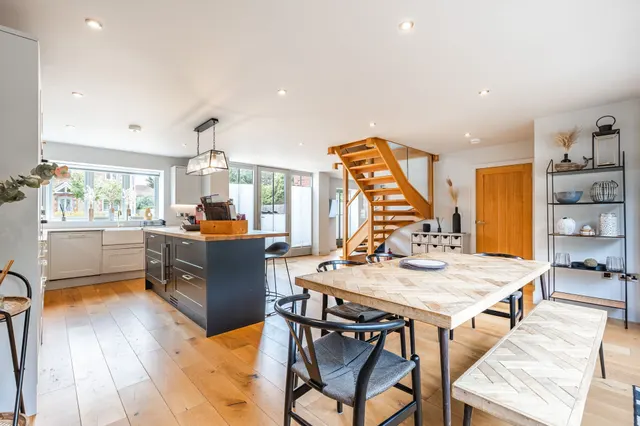 Beautiful Three Bedroom Home in Branc, photo 2