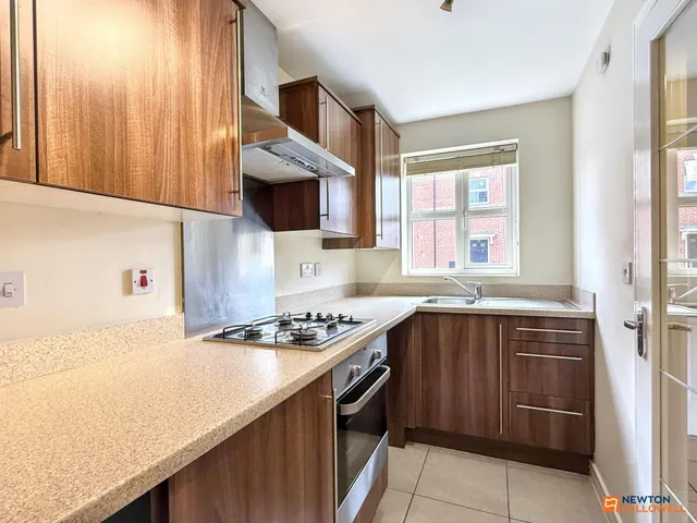 Farley Crescent, Ibstock, LE67, photo 3