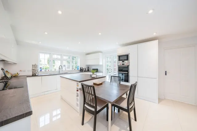 Fairacres, Cobham, KT11, photo 3