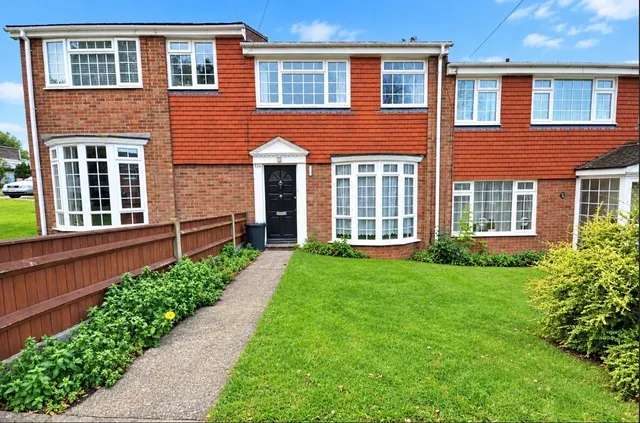 Mierscourt Road, Rainham, ME8, photo 1