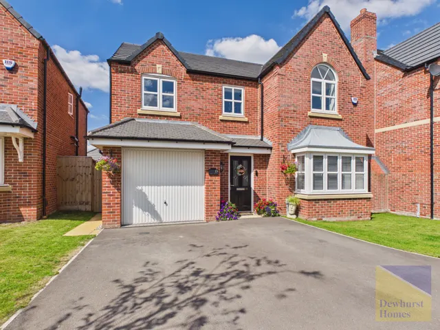 Laurel Crescent, Penwortham, Preston, Lancashire, PR1 9BF, photo 1