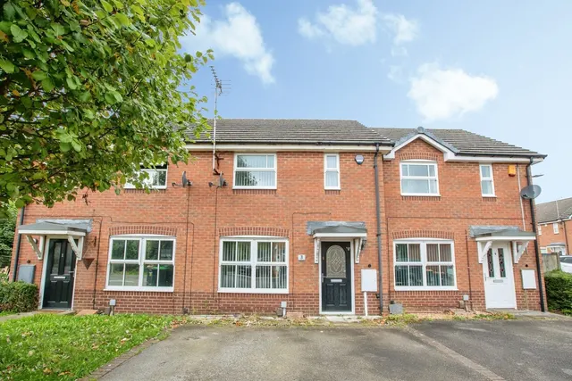 Crowtrees Drive, Sutton-in-Ashfield, Nottinghamshire, NG17, photo 1
