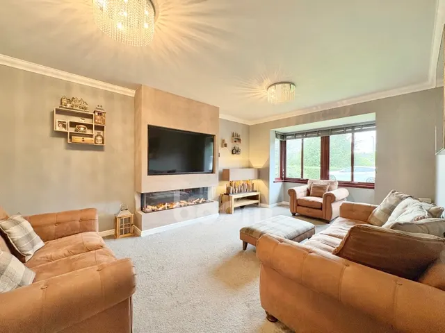 Patrickbank Wynd, Elderslie, PA5, photo 2
