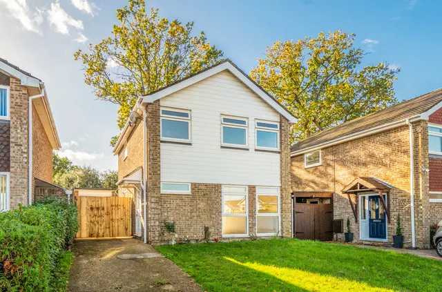 Cranbourne Park, Hedge End, SO30, photo 1
