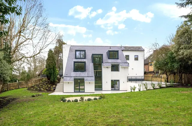 Photo 2 — White Orchards, Totteridge, London, N20 8AQ