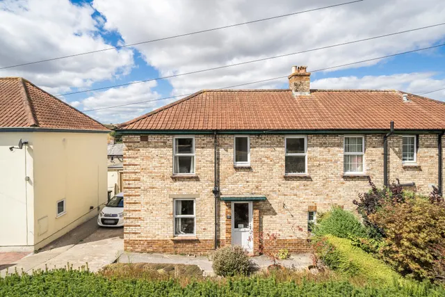 Lime Tree Walk, Newton Abbot, Devon, TQ12