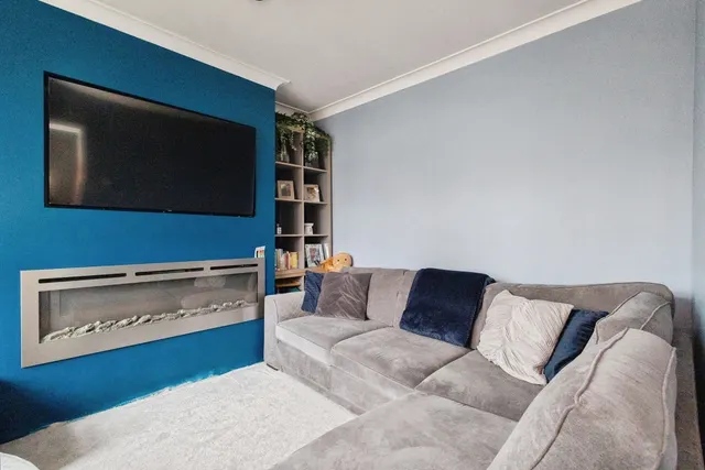 Oakwood Avenue, Audenshaw, M34, photo 2