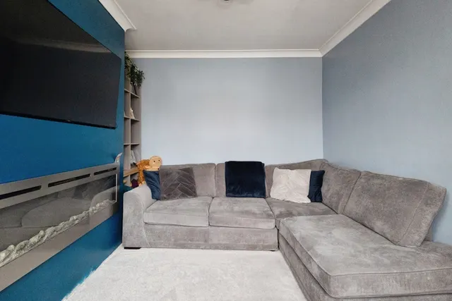Oakwood Avenue, Audenshaw, M34, photo 3