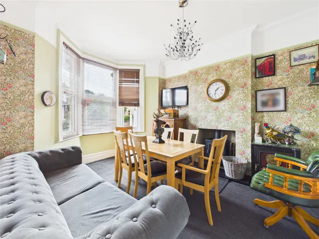 Woodland Way, Kingswood, BS15, photo 2