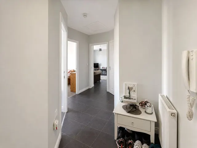 Mater Close, Walton, L9, photo 2